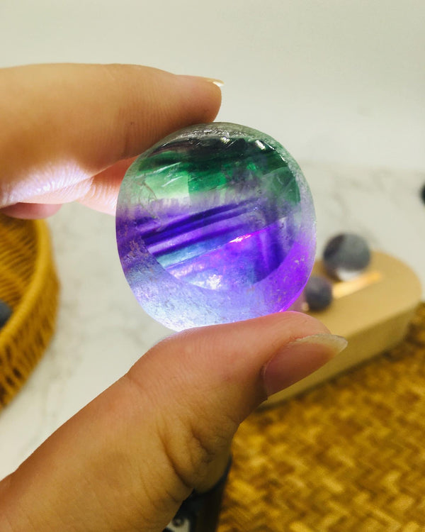 DL-32002 Nature Stone Fluorite Dinosaur Egg