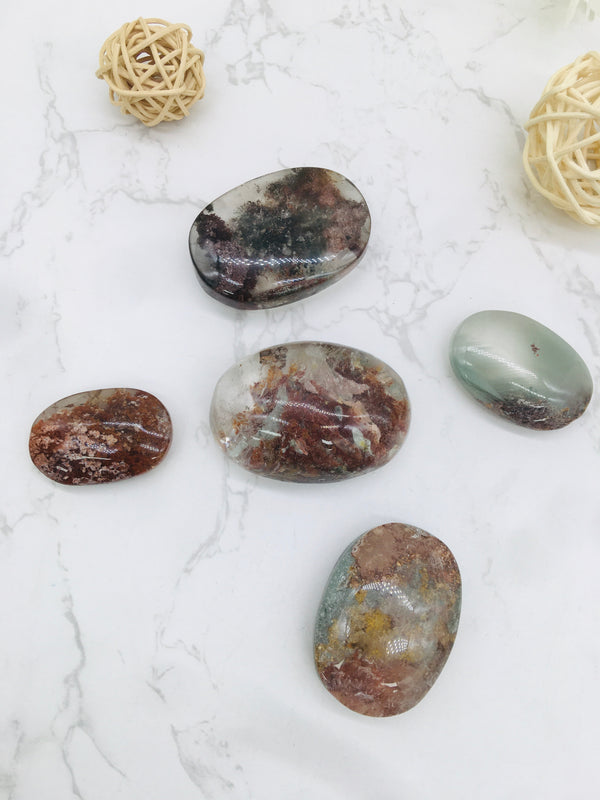 Garden Quartz Palmstone