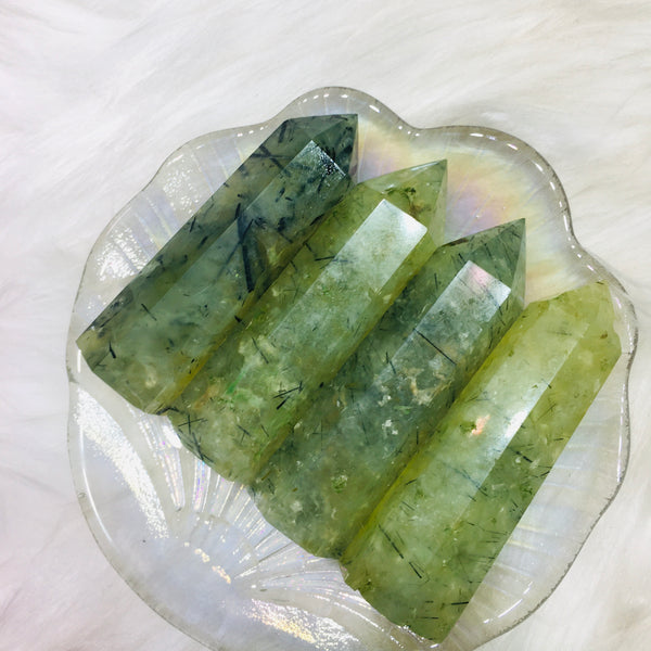 DL-20021 Natural Gemstone Prehnite tower